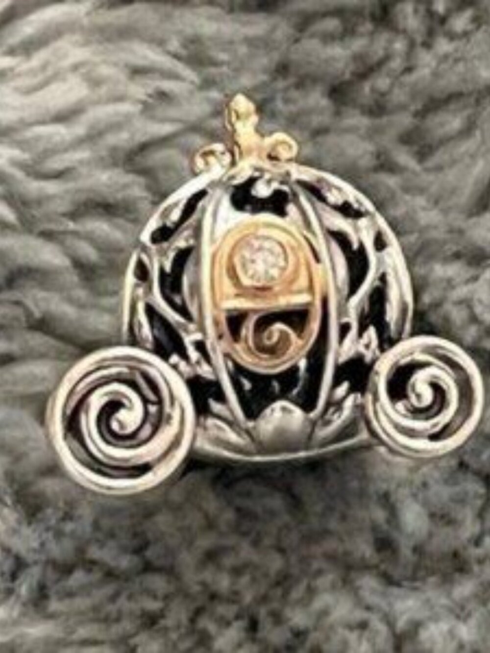 Cinderella Carriage Dangle Charm - Picture 4 of 5